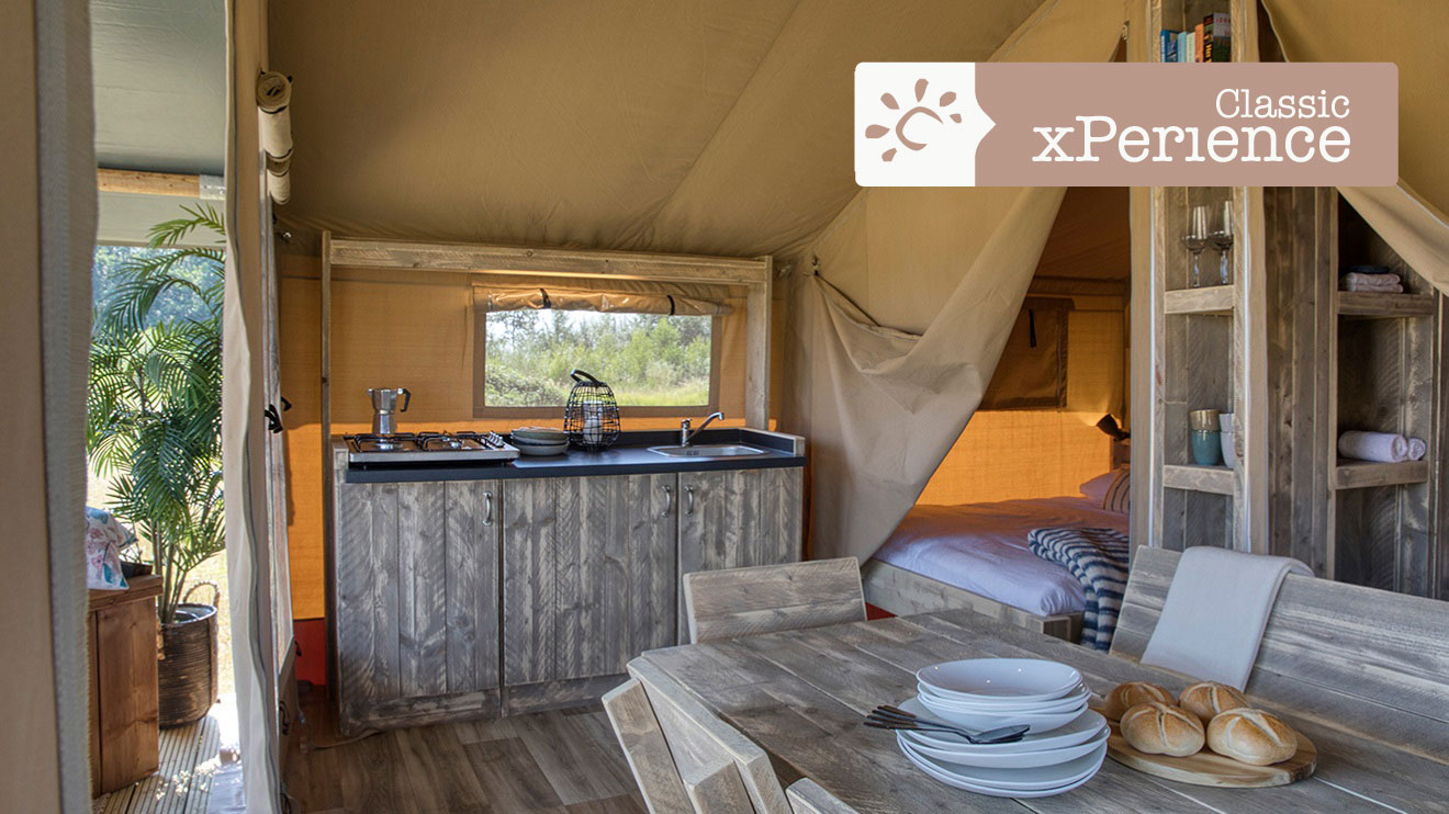 Comet Safari Tent bedroom